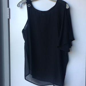 Sheer black Bobeau top size L